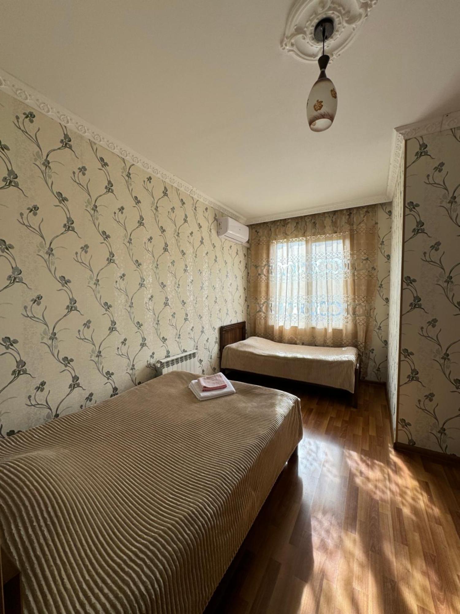 Hotel Oniks Kutaisi Exterior photo